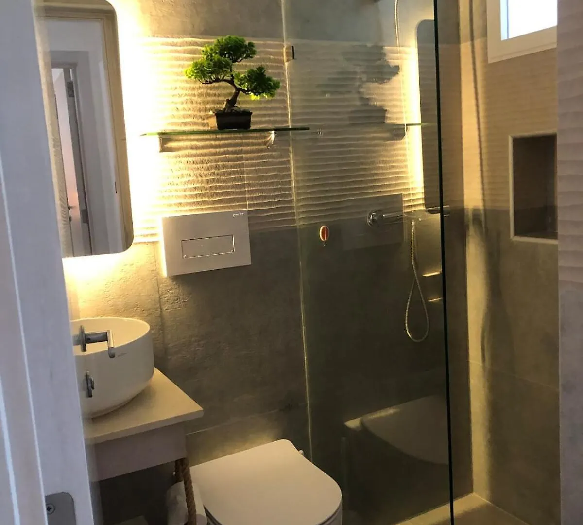 Cozy 2 Bedroom Beach Apto