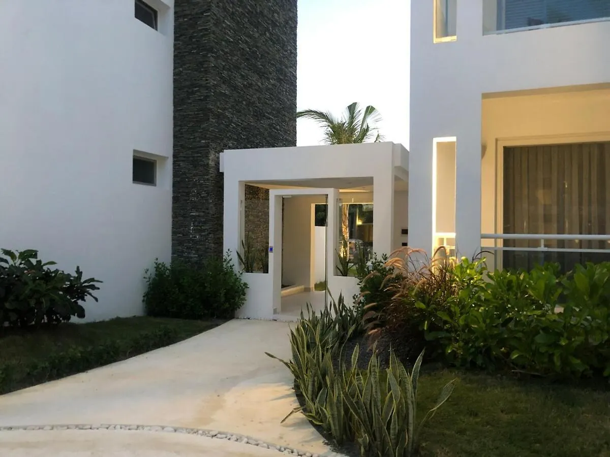Cozy 2 Bedroom Beach Apto 0*, باياهيبي